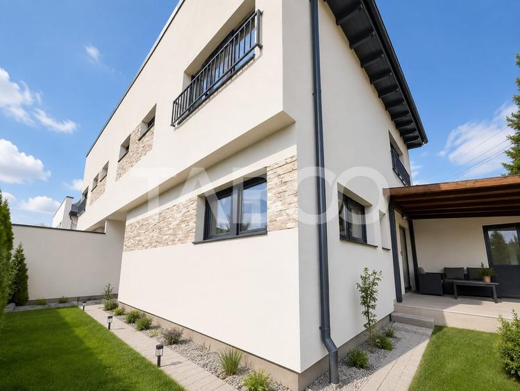 Duplex cu 5 camere cu Canalizare în Șelimbăr