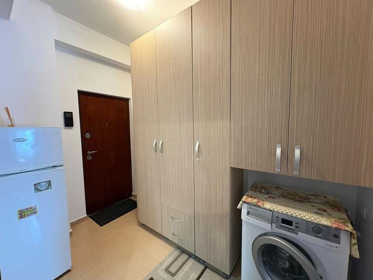 Garsonieră decomandată, mobilată în Central