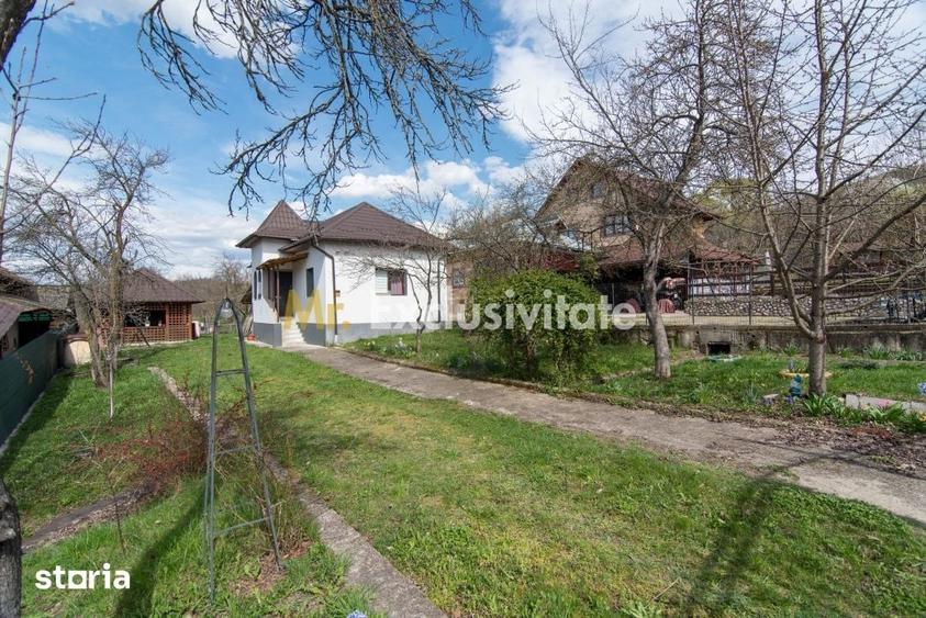 Casă cu 3 camere cu Teren 1000 Mp în Mihăești