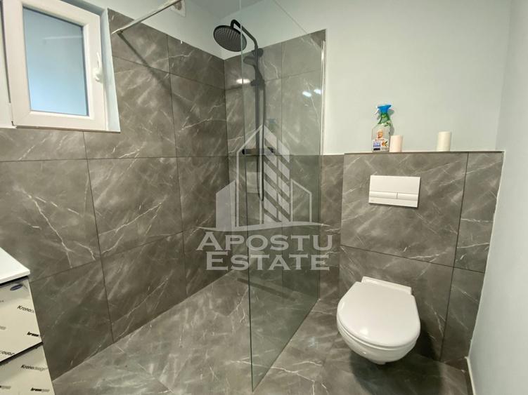 Casă individuală cu 4 camere cu Canalizare în Ghiroda