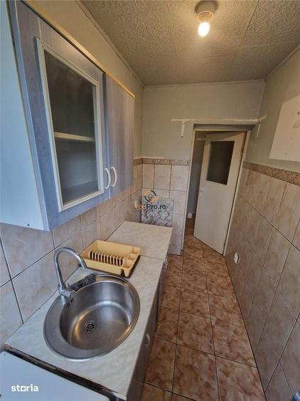 Apartament cu 2 camere semidecomandat în Dacia