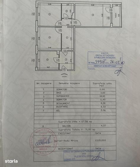 Apartament cu 3 camere în Alexandru cel Bun