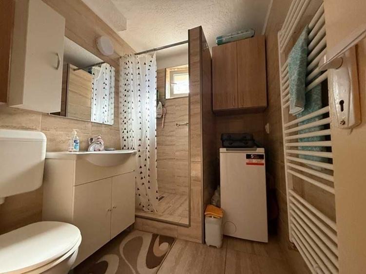 Apartament cu 2 camere decomandat în Carpați 1