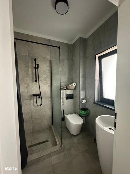 Casa D+P+E in Tomesti ,Asfalt, Tamplarie VEKKA - 4