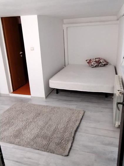 Apartament cu 2 camere semidecomandat în Lazaret