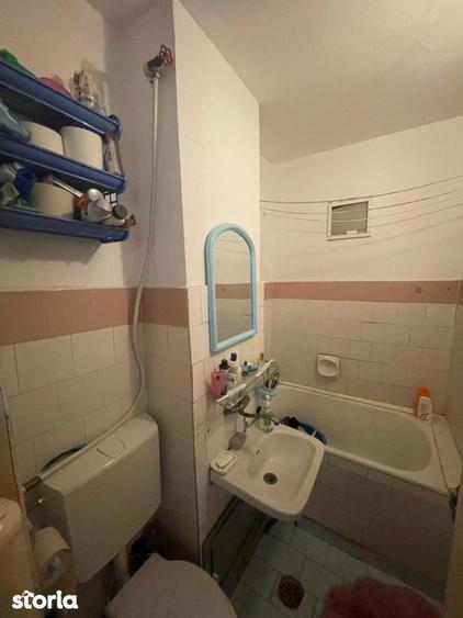 Apartament cu 2 camere în Craiovița Nouă
