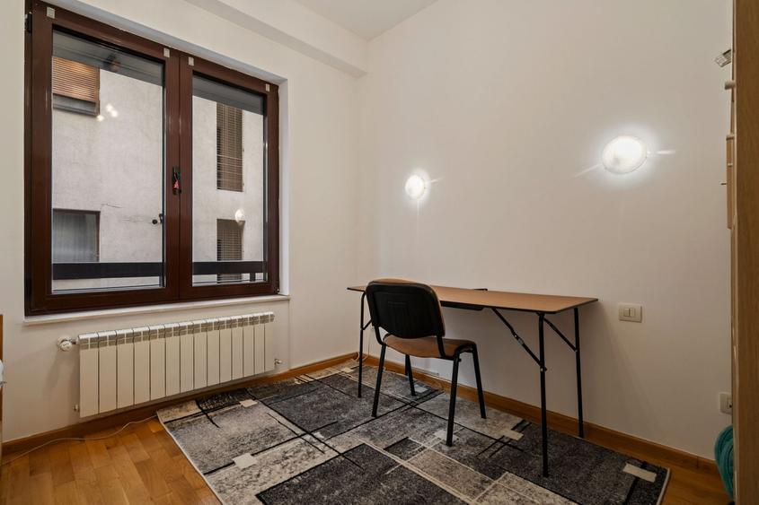 Apartament cu 3 camere semidecomandat, mobilat în Herăstrău