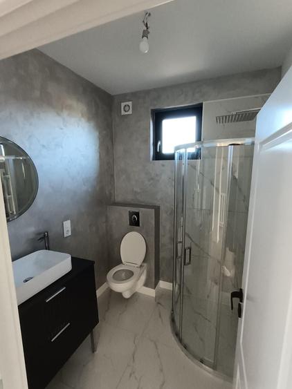 Casă cu 4 camere în Valea