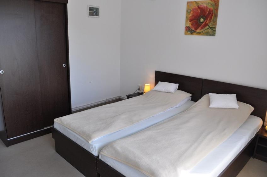 Pensiune 8 camere in Moneasa - ID : RH-10187-property - 1