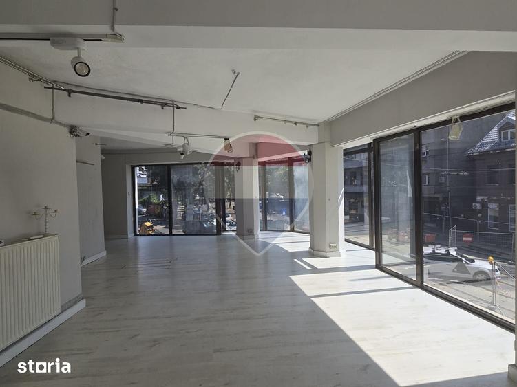 Spațiu comercial, de 230 mp, în Gara de Nord