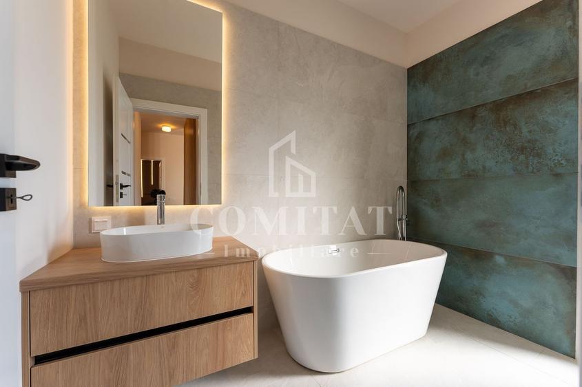 Duplex cu 4 camere cu Canalizare în Chinteni