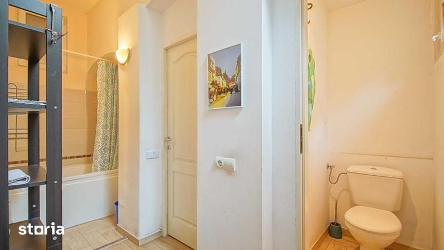 Apartament cu 3 camere decomandat în Centrul Istoric