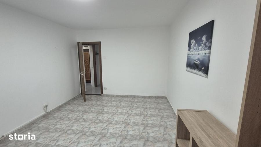 Garsonieră decomandată în Eminescu