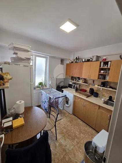 Garsonieră decomandată, mobilată în Mărăști