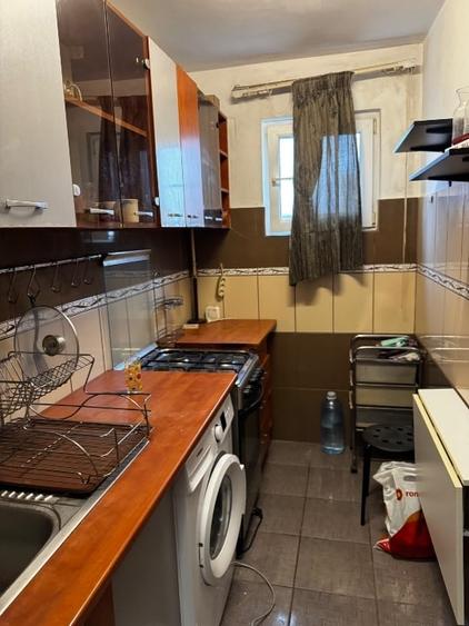 Apartament cu 2 camere decomandat, mobilat în Drumul Taberei