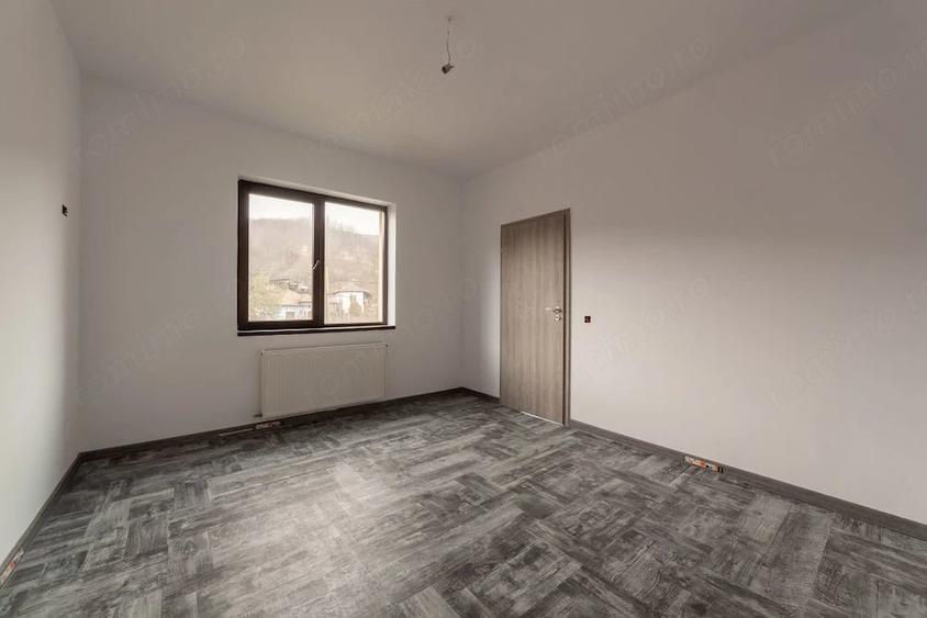 Casa spa?ioasa P+1+M Izvorani, ?tefane?ti | Ideala pentru 2 familii! - 13