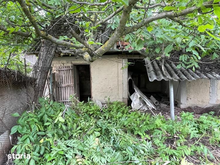 Casă cu 3 camere decomandat cu Teren 730 Mp în Suhaia