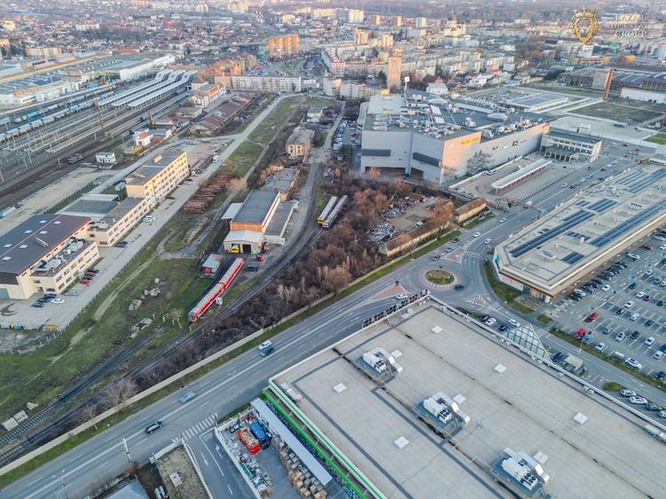 Teren Construcții intravilan de 4584 mp, în UTA
