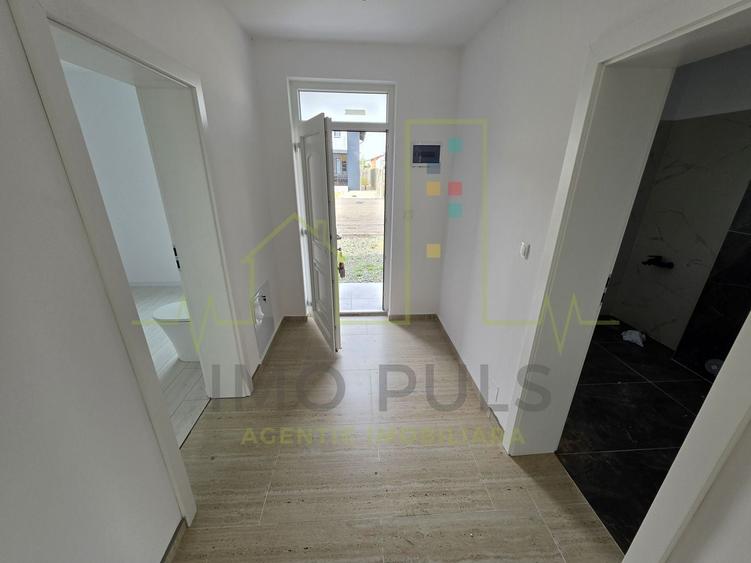 Casă individuală cu 3 camere cu Canalizare în Calea Urseni