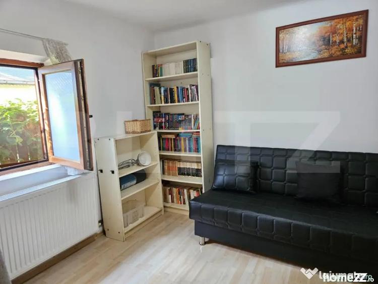 Casă cu 5 camere cu Teren 1000 Mp în Odobești