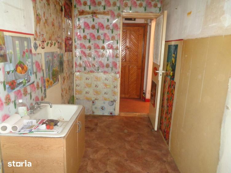 Apartament cu 2 camere decomandat în Fortuna