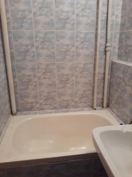 Apartament cu 2 camere semidecomandat în Rogerius