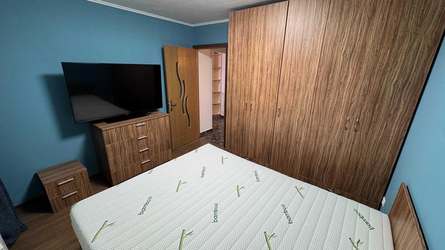 Apartament cu 2 camere decomandat în Buziașului