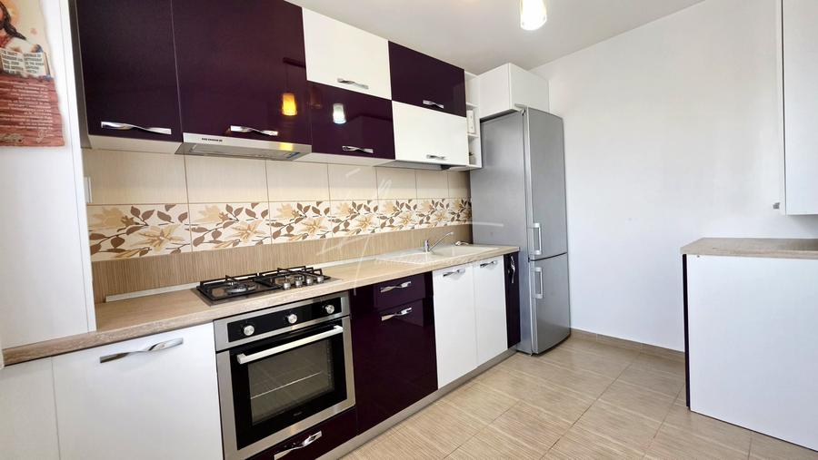 Apartament cu 3 camere decomandat, mobilat în Chiajna