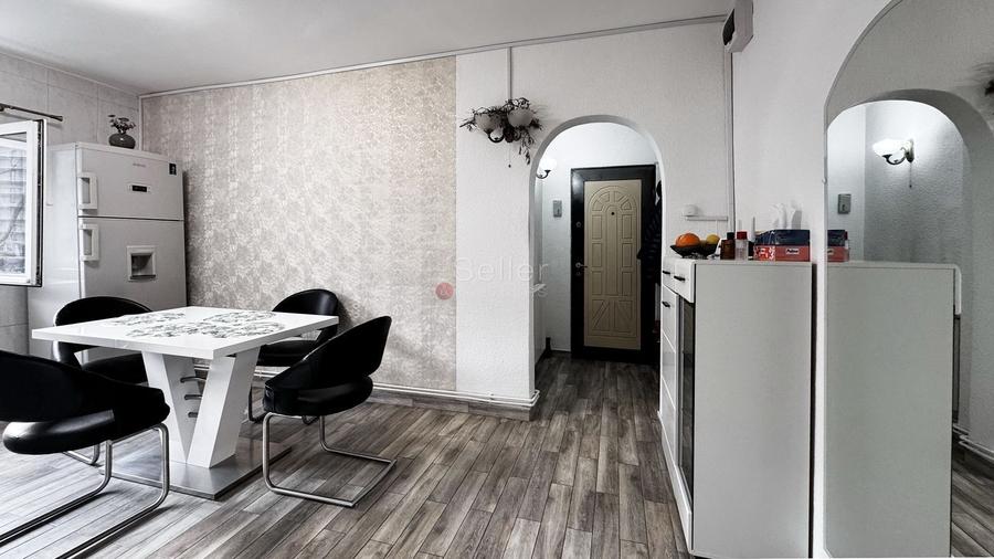 Apartament cu 3 camere decomandat, mobilat în Răcădău