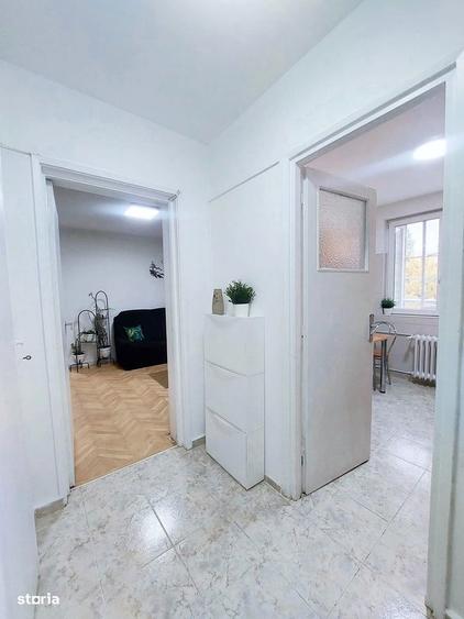 Apartament cu 2 camere semidecomandat, mobilat în Titan