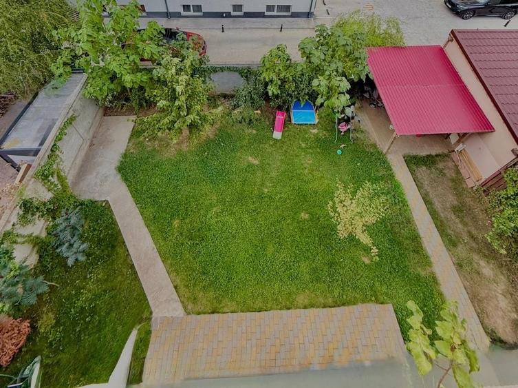 Apartament cu 2 camere decomandat în Est