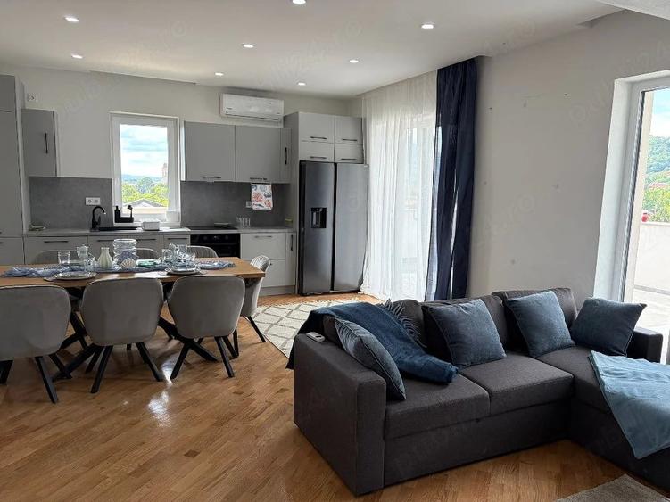 Apartament cu 2 camere decomandat în Orașul Vechi