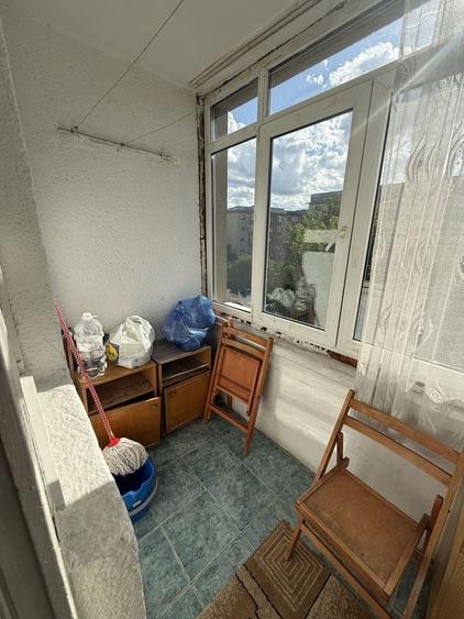 Apartament cu 2 camere decomandat în Exterior Vest