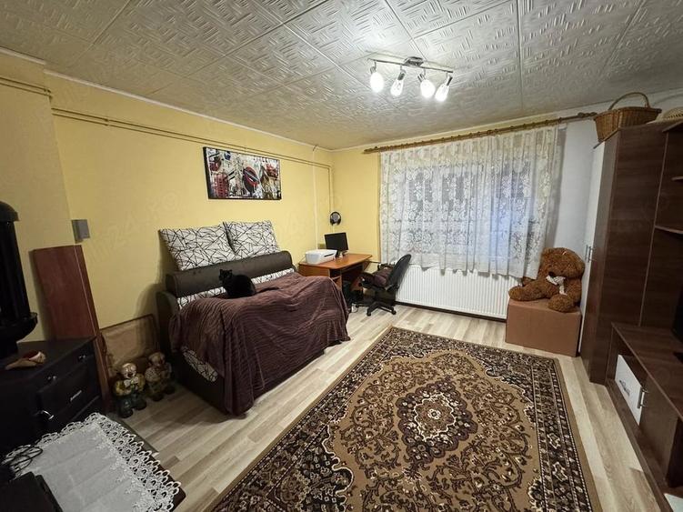 Casă cu 3 camere cu Teren 276 Mp în Central