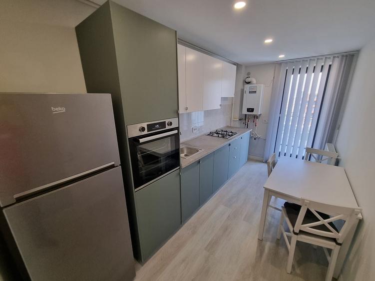 Apartament cu 2 camere decomandat, mobilat în Tomis Nord