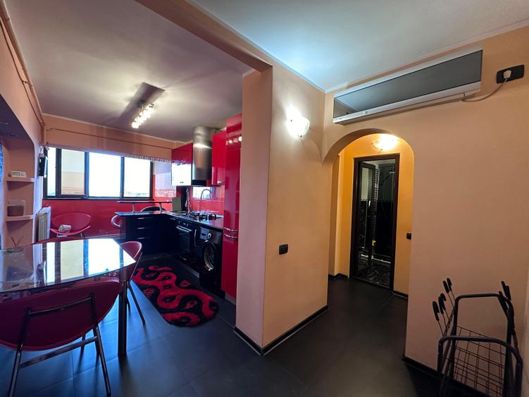 Apartament cu 2 camere decomandat în Micro 18