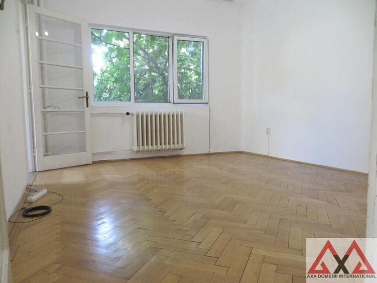 Duplex cu 3 camere cu Canalizare în Vatra Luminoasă
