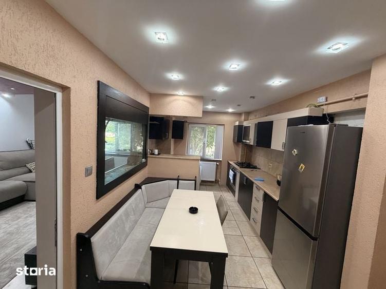 Apartament cu 3 camere în Ostroveni