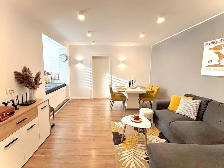Apartament cu 3 camere semidecomandat în Sud