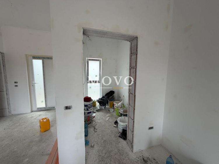 Casă cu 3 camere cu Teren 200 Mp în Săcălaz