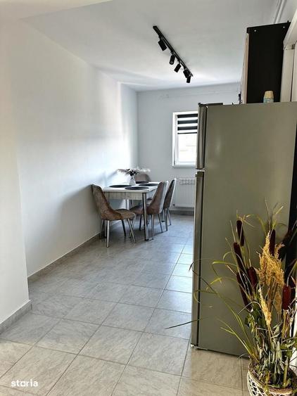 Apartament de 2 camere, decomandat, parcare, str Porii - 6