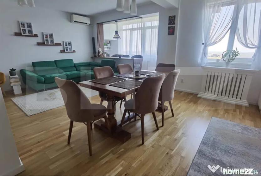 Apartament cu 3 camere decomandat în Central