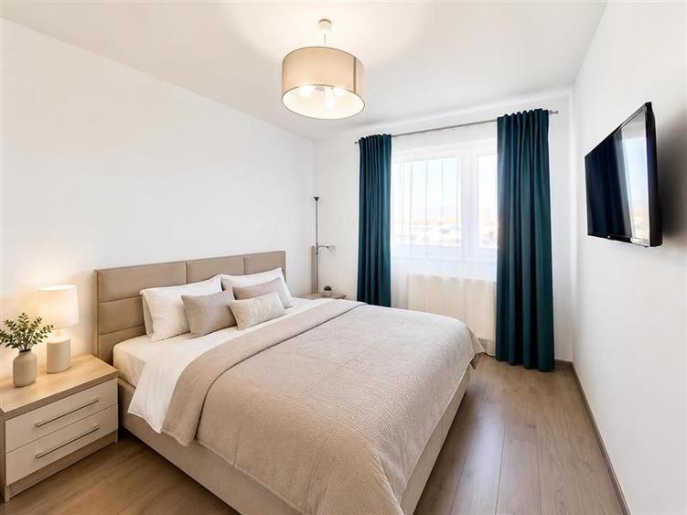 Studio Coresi Kasper, mobilat si echipat, cu loc parcare si boxa. - 1