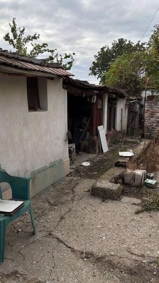 Casă individuală cu 3 camere cu Teren 700 Mp în Central