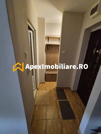 Garsonieră semidecomandată, mobilată în Brâncoveanu