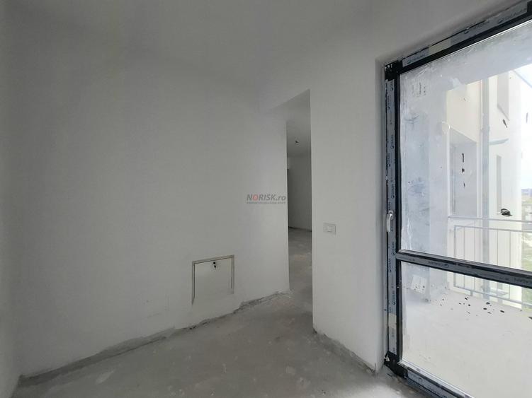 Apartament cu 3 camere decomandat în Fundeni