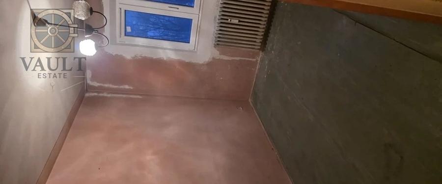 Apartament cu 3 camere decomandat în Titan