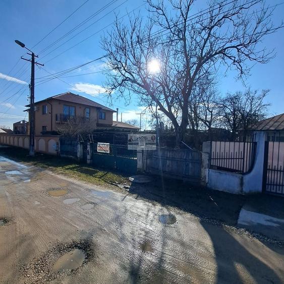 Casă individuală cu 6 camere cu Canalizare în Exterior Nord