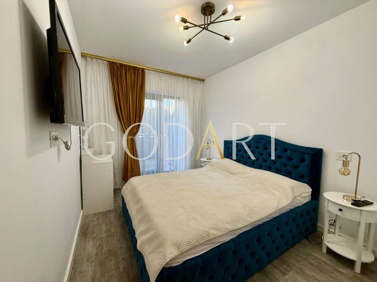 Apartament cu 2 camere decomandat, mobilat în P-ta Presei Libere