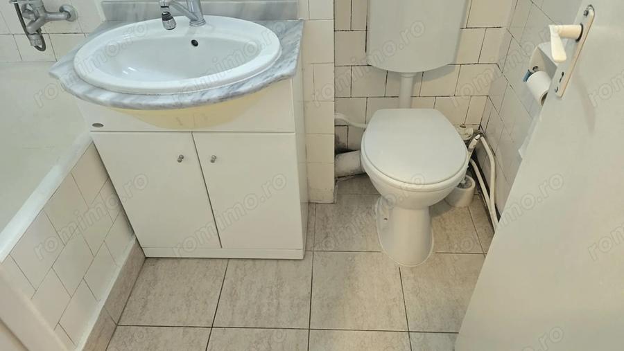Apartament cu 3 camere decomandat în Titu Maiorescu